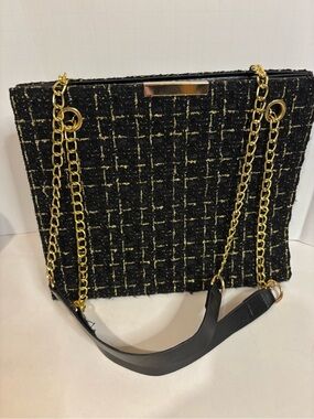 NWOT-Black Tweed Shoulder Bag with Gold Chain Detail